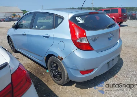 2012 Hyundai Accent Gs z USA, uszkodzony, nr VIN KMHCT5AE7CU011789